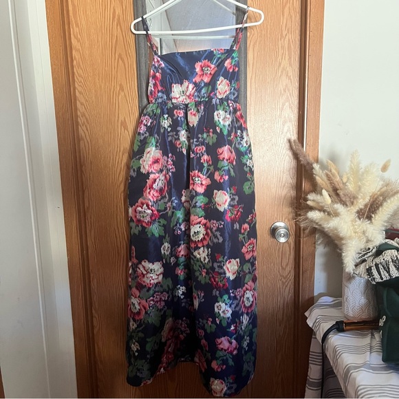 BHLDN Dresses & Skirts - BHLDN Anthropologie Floral Midi Dress - Navy and Pink